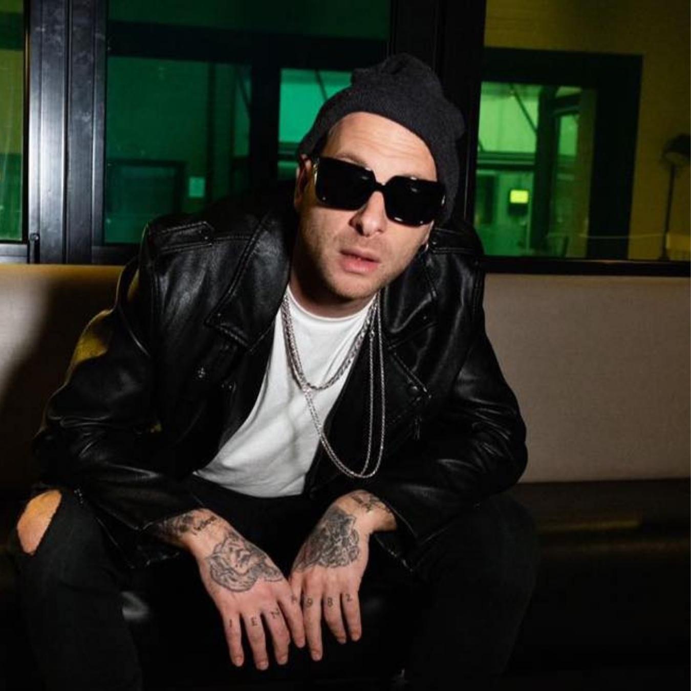 ACCENDI LA NOTTE SPECIAL GUEST CLEMENTINO